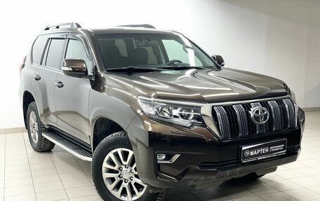 Toyota Land Cruiser Prado 150 рестайлинг 2, 2017 год, 5 358 000 рублей, 3 фотография