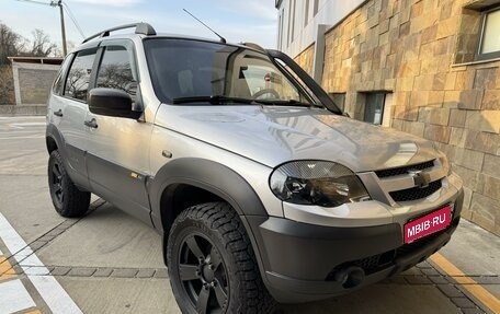 Chevrolet Niva I рестайлинг, 2015 год, 850 000 рублей, 1 фотография