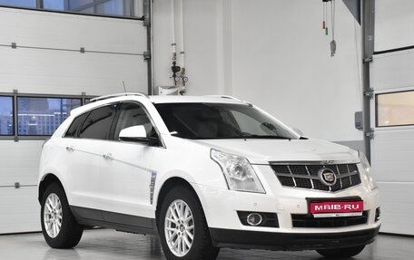 Cadillac SRX II рестайлинг, 2011 год, 849 000 рублей, 1 фотография