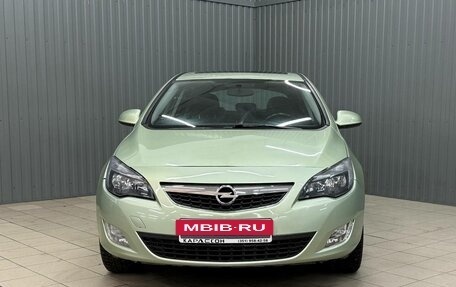 Opel Astra J, 2011 год, 860 000 рублей, 3 фотография