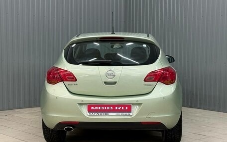 Opel Astra J, 2011 год, 860 000 рублей, 4 фотография