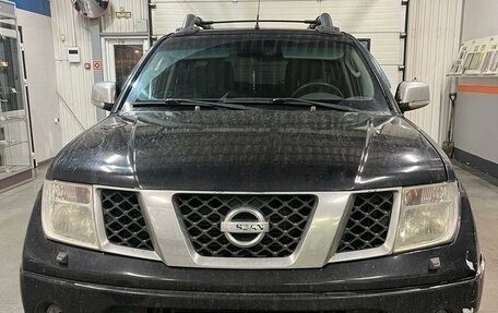 Nissan Navara (Frontier), 2007 год, 880 000 рублей, 2 фотография