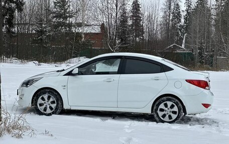 Hyundai Solaris II рестайлинг, 2015 год, 1 109 000 рублей, 17 фотография