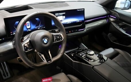 BMW 5 серия, 2023 год, 10 950 000 рублей, 18 фотография