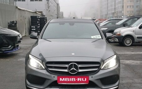 Mercedes-Benz C-Класс, 2017 год, 2 659 000 рублей, 2 фотография