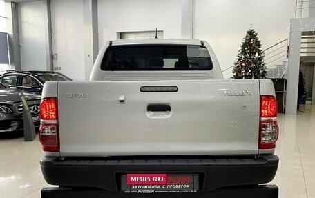 Toyota Hilux VII, 2012 год, 2 787 000 рублей, 8 фотография