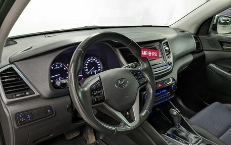 Hyundai Tucson III, 2018 год, 2 190 000 рублей, 12 фотография