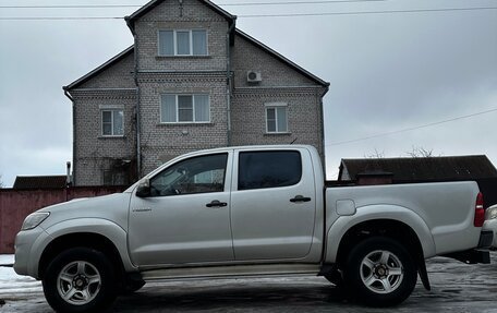 Toyota Hilux VII, 2013 год, 2 200 000 рублей, 2 фотография