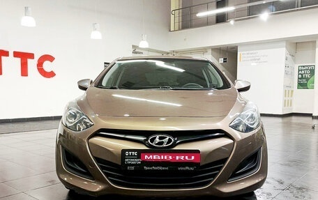 Hyundai i30 II рестайлинг, 2013 год, 855 000 рублей, 2 фотография