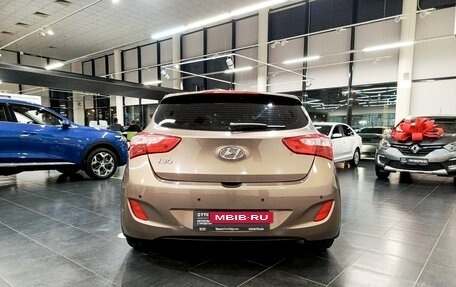 Hyundai i30 II рестайлинг, 2013 год, 855 000 рублей, 7 фотография