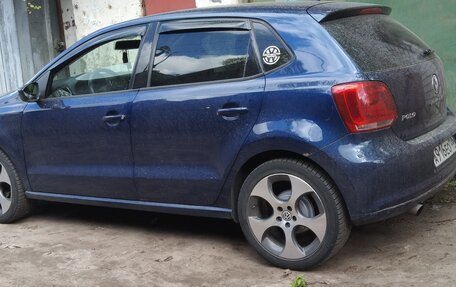 Volkswagen Polo VI (EU Market), 2011 год, 800 000 рублей, 4 фотография