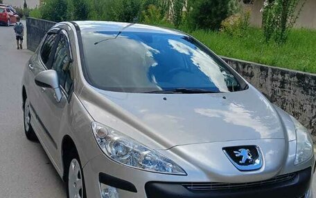 Peugeot 308 II, 2008 год, 550 000 рублей, 2 фотография