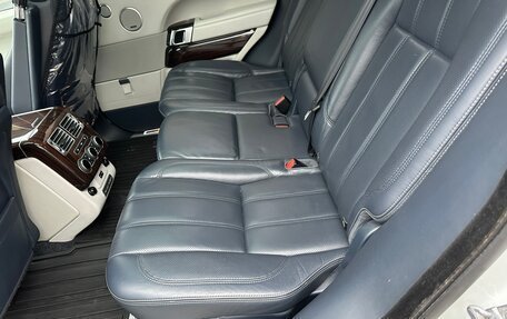 Land Rover Range Rover IV рестайлинг, 2016 год, 5 600 000 рублей, 11 фотография