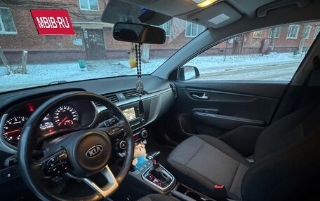 KIA Rio IV, 2021 год, 1 500 000 рублей, 2 фотография