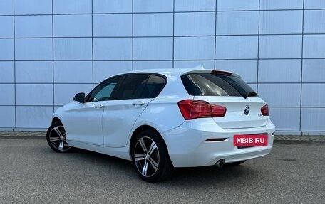 BMW 1 серия, 2018 год, 1 790 000 рублей, 4 фотография