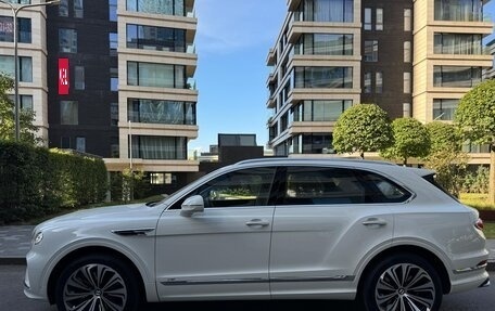 Bentley Bentayga I, 2022 год, 24 500 000 рублей, 4 фотография