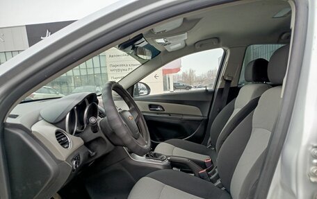 Chevrolet Cruze II, 2013 год, 733 000 рублей, 20 фотография