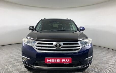 Toyota Highlander III, 2013 год, 2 220 000 рублей, 2 фотография