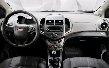 Chevrolet Aveo III, 2013 год, 741 000 рублей, 11 фотография