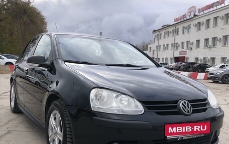 Volkswagen Golf V, 2008 год, 640 000 рублей, 1 фотография