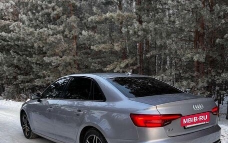 Audi A4, 2019 год, 2 550 000 рублей, 7 фотография