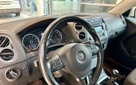 Volkswagen Tiguan I, 2012 год, 1 550 000 рублей, 13 фотография