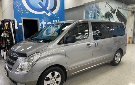 Hyundai Grand Starex Grand Starex I рестайлинг 2, 2011 год, 1 790 000 рублей, 7 фотография