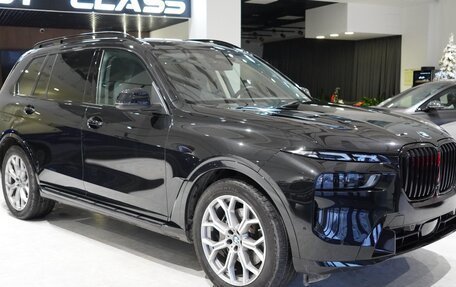 BMW X7, 2024 год, 14 400 000 рублей, 3 фотография