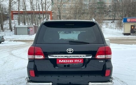 Toyota Land Cruiser 200, 2011 год, 3 700 000 рублей, 8 фотография