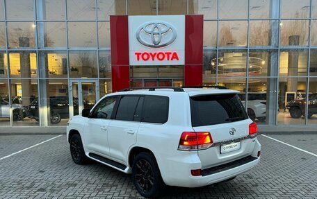 Toyota Land Cruiser 200, 2015 год, 6 800 000 рублей, 7 фотография