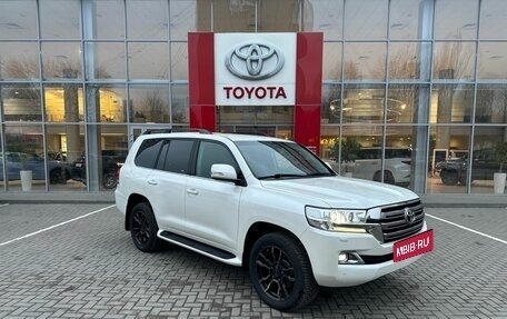 Toyota Land Cruiser 200, 2015 год, 6 800 000 рублей, 3 фотография