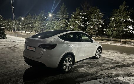 Tesla Model Y I, 2021 год, 5 200 000 рублей, 3 фотография