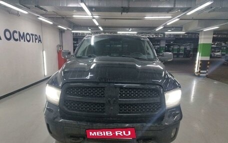 Dodge RAM IV, 2013 год, 2 947 000 рублей, 2 фотография