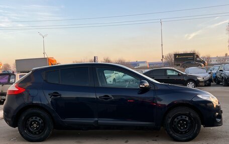 Renault Megane III, 2012 год, 625 000 рублей, 2 фотография