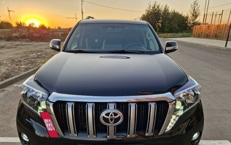 Toyota Land Cruiser Prado 150 рестайлинг 2, 2011 год, 3 250 000 рублей, 5 фотография