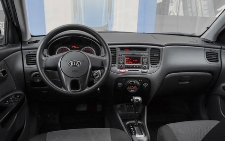 KIA Rio II, 2011 год, 789 000 рублей, 6 фотография