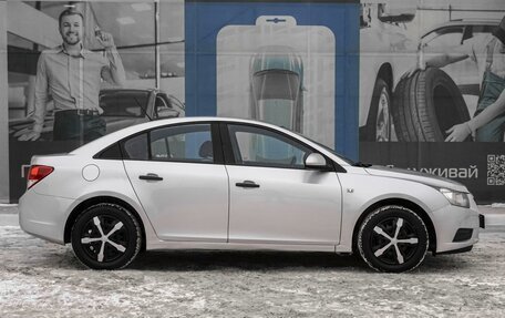 Chevrolet Cruze II, 2011 год, 899 000 рублей, 5 фотография