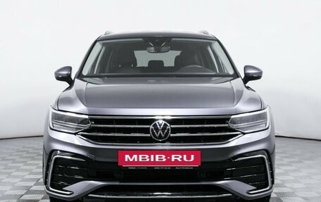 Volkswagen Tiguan II, 2022 год, 4 305 000 рублей, 2 фотография