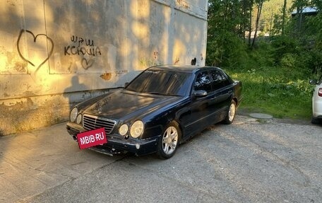 Mercedes-Benz E-Класс, 1999 год, 380 000 рублей, 5 фотография