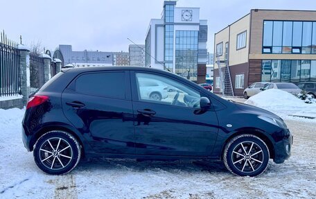 Mazda 2 III, 2011 год, 901 800 рублей, 24 фотография