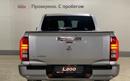 Mitsubishi L200, 2024 год, 5 600 000 рублей, 6 фотография