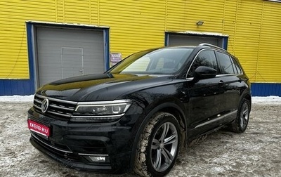 Volkswagen Tiguan II, 2019 год, 2 500 000 рублей, 1 фотография