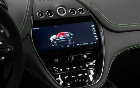 Aston Martin DBX I, 2024 год, 38 000 000 рублей, 17 фотография