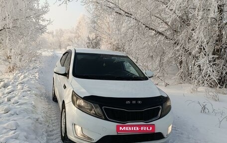 KIA Rio III рестайлинг, 2013 год, 920 000 рублей, 1 фотография