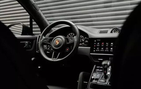 Porsche Cayenne III, 2023 год, 26 028 000 рублей, 11 фотография