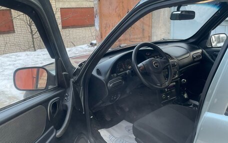 Chevrolet Niva I рестайлинг, 2011 год, 495 000 рублей, 6 фотография