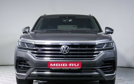 Volkswagen Touareg III, 2019 год, 5 050 000 рублей, 2 фотография