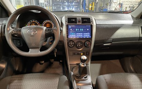 Toyota Corolla, 2012 год, 799 000 рублей, 11 фотография