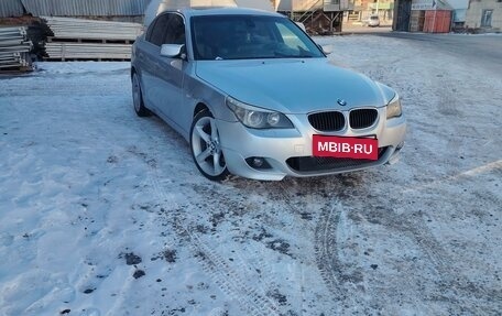 BMW 5 серия, 2004 год, 990 000 рублей, 4 фотография