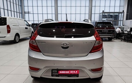 Hyundai Solaris II рестайлинг, 2012 год, 890 000 рублей, 6 фотография